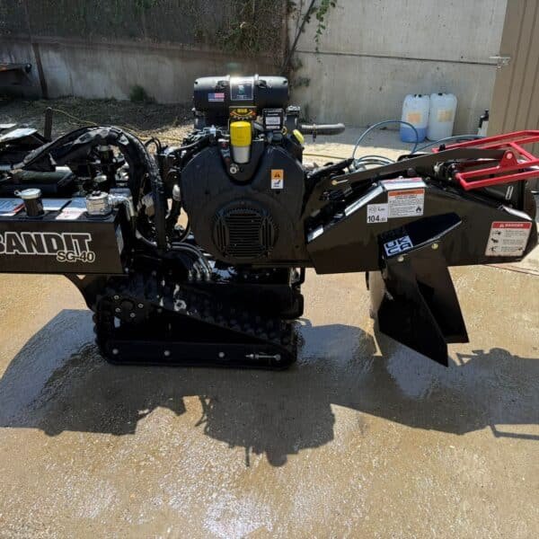 Bandit SG-40 stump grinder on tracks