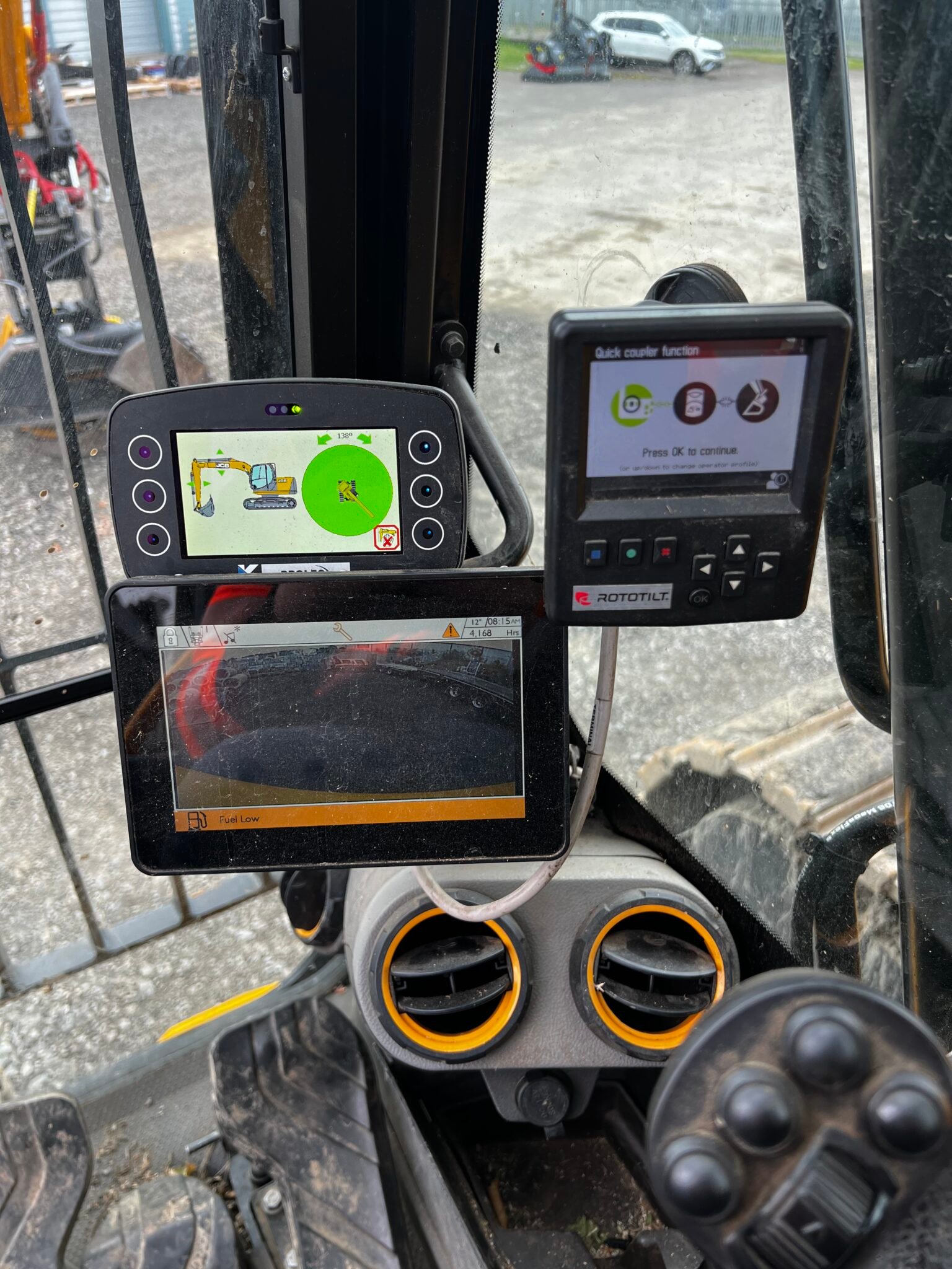 JCB JS150X HD Arb Excavator - Image 17