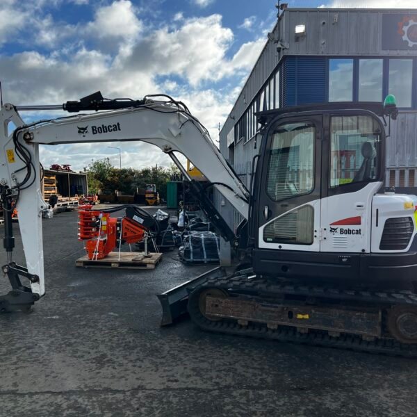 Bobcat E85 Excavator