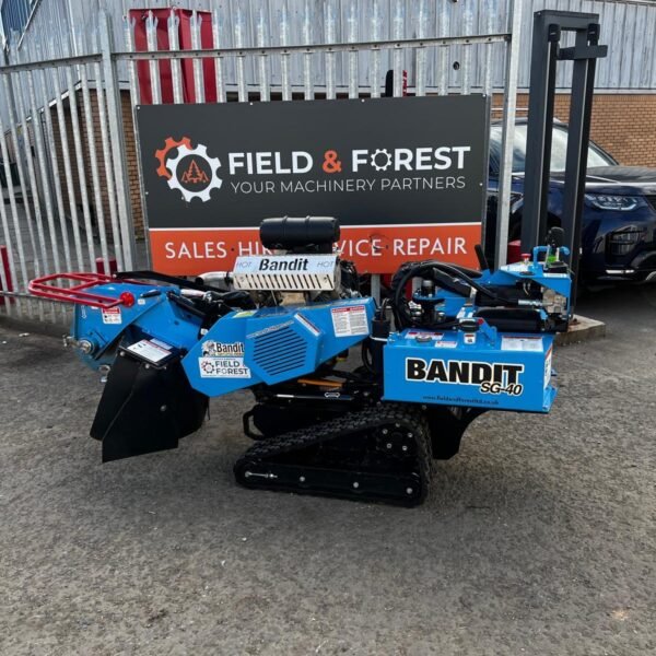 Bandit SG-40 stump grinder outside machinery dealership
