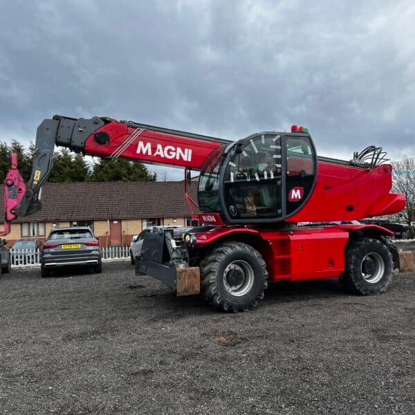Magni RTH 5.25 Rotating Telehandler