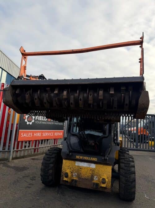 New Holland L318 Skidsteer Loader - Image 5