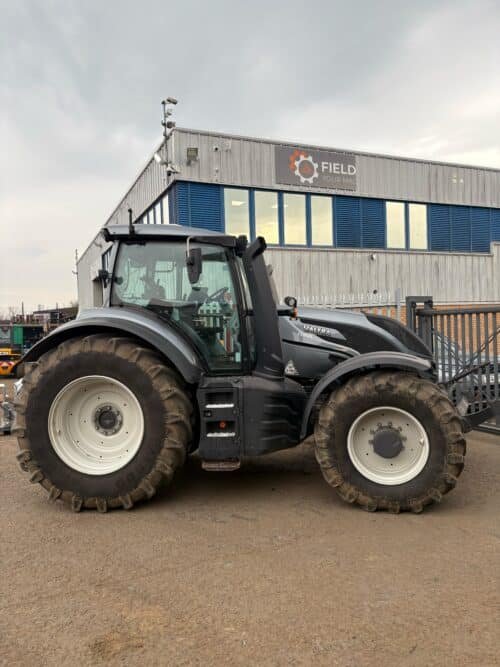 Valtra T254 Tractor